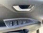 Kia Stonic 1.0 T-GDi MHEV DynamicPlusLine Trekhaak | All season banden | Privacyglass | Keyless | Clima | Navi