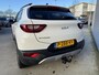 Kia Stonic 1.0 T-GDi MHEV DynamicPlusLine Trekhaak | All season banden | Privacyglass | Keyless | Clima | Navi