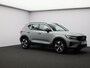 Volvo XC40 B4 197PK Plus Dark / All Season / Harman Kardon / BLIS / Adaptive Cruise / 19" / Verwarmbare Voorstoelen + Stuurwiel / Elekt. Verst. Stoelen /