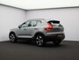Volvo XC40 B4 197PK Plus Dark / All Season / Harman Kardon / BLIS / Adaptive Cruise / 19" / Verwarmbare Voorstoelen + Stuurwiel / Elekt. Verst. Stoelen /