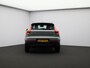 Volvo XC40 B4 197PK Plus Dark / All Season / Harman Kardon / BLIS / Adaptive Cruise / 19" / Verwarmbare Voorstoelen + Stuurwiel / Elekt. Verst. Stoelen /