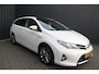 Toyota Auris Touring Sports 1.8 Hybrid Executive - TREKHAAK - PANORAMADAK - CAMERA - 1e EIGENAAR