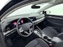 Volkswagen Golf 1.4 eHybrid Style | PHEV | Camera | Adaptive cruise | El. bed. stoel | Parkeersensoren | Lm-wielen |
