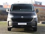 Volkswagen e-Transporter e-Tranporter Bestelwagen L2 elektromotor 100 kW (136 pk) | Dubbele schuifdeur | Airco | Cruise control | PDC + Camera | Navigatie via App Connect | Achterdeuren | Trekhaak |