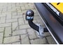 Peugeot 3008 1.2 PureTech Allure | Incl. 12 maanden Garantie | Panorama dak | Trekhaak | Parkeersensoren Achter | Cruise controle | Climate controle | Navigatie | 16 Inch LMV | Elektrisch inklapbare spiegels |