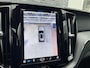 Volvo XC60 2.0 T6 Plug-in hybrid AWD Plus Dark | Trekhaak | Panoramadak | 360 camera | Stoel- en stuurwielverwarming | Adaptive cruise control | Dode hoek detectie BLIS | Keyless |