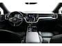 Volvo V60 2.0 T6 Recharge AWD R-Design | Trekhaak | Pilot Assist | Sportstoel | BLIS | Stoel & stuurverwarming | Camera | 19" |