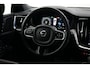 Volvo V60 2.0 T6 Recharge AWD R-Design | Trekhaak | Pilot Assist | Sportstoel | BLIS | Stoel & stuurverwarming | Camera | 19" |