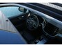 Volvo XC60 T6 Automaat AWD Plus Dark | Panoramadak | Semi-elektrische trekhaak | Verwarmbare voorstoelen en achterbank | 360 Graden Camera | Apple Carplay/Android Auto | Stuurwielverwarming | Adaptieve Cruise Control | Elektrisch Verstelbare Stoelen | Keyless Entry | Stuurwielverwarming