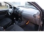 Dacia Duster 1.6 Lauréate 2wd I All season banden I Trekhaak