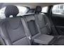 Volvo V40 T2 122PK AUT6 Polar+ | Stoelverwarming | Trekhaak | Park Assist Achter | Navigatie | DAB Radio | Volvo OnCall | Climate Control | High Performance Audio | Full LED Koplampen |