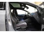 Volkswagen Golf 2.0 TSI GTI Clubsport 300PK * Pano - Harman Kardon - IQ Light - Camera - Keyless *