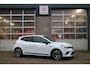 Renault Clio 1.6 E-Tech Hybrid 140 Lutecia | Camera | Carplay | LED |