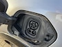 Peugeot e-208 EV GT Pack 136 PK 3-Fase | 100% Elektrisch | Automaat | Navigatie | Alcantara Bekleding | Stoelverwarming | Full LED Verlichting | Camera | Parkeersensoren V+A | Zwart Dak | 17" Lichtmetalen Velgen | All Season Banden | Adaptieve Cruise Control | Climate Control |