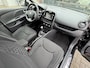 Renault Clio Estate 0.9 TCe Limited Navigatie/Trekhaak/Dab/Cruise/PDC/Getint glas APK t/m 18-10-2027