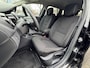 Renault Clio Estate 0.9 TCe Limited Navigatie/Trekhaak/Dab/Cruise/PDC/Getint glas APK t/m 18-10-2027