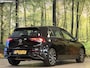 Volkswagen Golf 1.0 TSI Life | Adaptive Cruise Control | Parkeersensoren | Apple Carplay | Android Auto | Sfeerverlichting | Trekhaak | 17" Lichtmetaal | Airconditioning