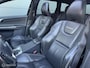Volvo XC60 2.4 D5 AWD R-Design | BLIS | PANO | Adp Cruis | Automaat |
