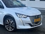 Peugeot e-208 EV GT 350 50 kWh, fase 3, panoramadak, 360 camera, 1/2 lederen sportinterieur,stoelverwarming, parelmoer, 17 inch