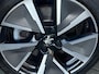 Peugeot e-208 EV GT 350 50 kWh, fase 3, panoramadak, 360 camera, 1/2 lederen sportinterieur,stoelverwarming, parelmoer, 17 inch