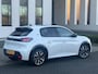 Peugeot e-208 EV GT 350 50 kWh, fase 3, panoramadak, 360 camera, 1/2 lederen sportinterieur,stoelverwarming, parelmoer, 17 inch