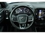 Volvo XC40 1.5 T3 R-Design | Kunstlederen/Alcantara Bekleding | LED Koplampen |Verwarmende Voorstoelen | Navigatiesysteem full map + hard disk | Rijstrooksensor Met Correctie | File Assistent | Achteruitrij Assistent| Dodehoekdetectie Met Correctie |