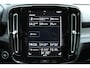 Volvo XC40 1.5 T3 R-Design | Kunstlederen/Alcantara Bekleding | LED Koplampen |Verwarmende Voorstoelen | Navigatiesysteem full map + hard disk | Rijstrooksensor Met Correctie | File Assistent | Achteruitrij Assistent| Dodehoekdetectie Met Correctie |