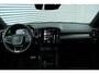 Volvo XC40 1.5 T3 R-Design | Kunstlederen/Alcantara Bekleding | LED Koplampen |Verwarmende Voorstoelen | Navigatiesysteem full map + hard disk | Rijstrooksensor Met Correctie | File Assistent | Achteruitrij Assistent| Dodehoekdetectie Met Correctie |