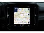 Volvo XC40 1.5 T3 R-Design | Kunstlederen/Alcantara Bekleding | LED Koplampen |Verwarmende Voorstoelen | Navigatiesysteem full map + hard disk | Rijstrooksensor Met Correctie | File Assistent | Achteruitrij Assistent| Dodehoekdetectie Met Correctie |