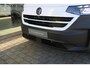 Volkswagen e-Transporter L2 64kWh | 218 pk | €8.000 Voorraad Voordeel | Trekhaak | Bijrijdersbank | Achterdeuren | Apple Carplay | Navi | Cruise
