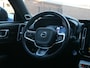 Volvo XC40 1.5 T5 Twin Engine Inscription 262 Pk Automaat Navigatie / Leer / Schuifdak / Camera / Apple Carplay