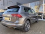 Volkswagen Tiguan 1.5 TSI Highl. Bus R
