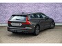 Volvo V60 2.0 T4 Momentum Pro | Trekhaak | Achteruitrijcamera | Parkeersensoren | Climate control | Cruise control |