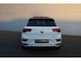 Volkswagen T-Roc 2.0 TSI 4Motion R-Line DSG 190PK (Panoramadak VirtualCockpit Carplay ACC BeatsSound Camera Full-Led 19InchLMV Pdc V+A)