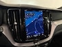 Volvo XC60 2.0 T6 Plug-in hybrid AWD R-Design Pano / Clima / Leer / CarPlay / 360 camera / Trekhaak