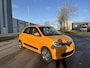 Renault Twingo 1.0i SCe Collection 75 PK. Slechts 13.000 KM !!! Gewoon een nieuwe auto !!