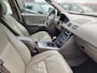 Volvo XC90 2.5 T Kinetic AWD 210PK LEER / TREKHAAK