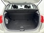 Kia Venga 1.6 CVVT X-ECUTIVE | LAGE KMSTAND | NAVI | SCHUIFDAK | CLIMA | CRUISE | CAMERA | 16'' LM VELGEN | PDC |