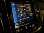 Volvo V60 T6 AWD Recharge R-Design | Vol! | Schuifdak | Trekhaak | Stoelventilatie | FOUR-C Onderstel* | 360° Camera | Head-Up Display | Harman Kardon | Stoelmassage | Adaptieve Cruise Control | Standkachel met Volvo On Call App | Stoelverwarming voor+achter | Stuurwielverwarming | Full LED Meesturende koplampen | Pilot Assist | BLIS Dode Hoek Detectie | Gelamineerde/geluidwerende zijruiten | 19 Inch | Voorstoelen elektrisch geheugen | Zitting verlenging voorstoelen | Nappa Lederen bekleding | Keyless Drive | Parkeersensoren voor+achter | Privacy Glass | Elektrisch bedienbare achterklep | Alarm Klasse III | DAB Radio | Apple Carplay/Android Auto | Denim Blue Metallic |
