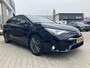 Toyota Avensis Touring Sports 1.8 VVT-i Executive | Leder | Navigatie | Stoelverw