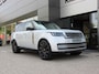 Land Rover Range Rover P550e SV PHEV | SV lak Ethereal Frost Silver | 23"SV velgen