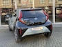 Toyota Aygo X 1.5 Hybrid 116pk CVT Pulse Bi-Tone | Apple CarPlay/Android auto, Privacy glass, Lichtmetalen velgen