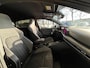 Volkswagen Golf 1.5 eTSI R-LINE/Virtual Cockpit/Automaat/Apple Carplay/Camera/Stuurverwarming/Leder/Alcantara
