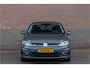 Volkswagen Golf 1.5 TSI 150pk DSG Highline, R-Line, Carplay, Stoelverwarming, Full LED, Trekhaak, Navigatie, Adaptive Cruise, PDC.