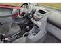 Peugeot 107 1.0-12V XS, Origineel NL, Radio/CD, Elektrische ramen, centrale vergrendeling.