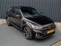 Volkswagen T-Roc 1.5 TSI R-Line | Panodak | Keyless | Side Assist | Elk. A-klep | IQ Light | Camera | Prijs Rijklaar!!