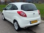 Ford Ka 1.2 Titanium Airco Electric pakket Audio-CD/MP3 LMV 15" Colorpakket ABS 2 x airbag Getint glas Dealeronderhoud Nieuwe Apk!