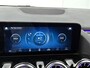 Mercedes-Benz GLA 200 Business Solution AMG | AMG Line | Night Pakket | Panoramadak | Trekhaak | Sfeerverlichting | Inclusief 24 maanden MB Certified garantie voor Europa.