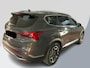 Hyundai Santa Fe 1.6 T-GDI PHEV Premium Plus Sky | Panoramadak | Complete historie | Vol leder | Comfortstoelen voorin (inclusief ventilatie / stoelverwarming) | Achteruitrijcamera | Vierwielaandrijving | Geuheugenstoelen