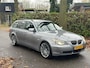 BMW 5-Serie Touring 535d High Executive INRUILKOOPJE! (NAVIGATIE, TREKHAAK, XENON, ELEKTRISCHE STOEL, LUCHTVERING, NL-AUTO)